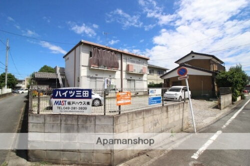 ハイツ三田 2階建