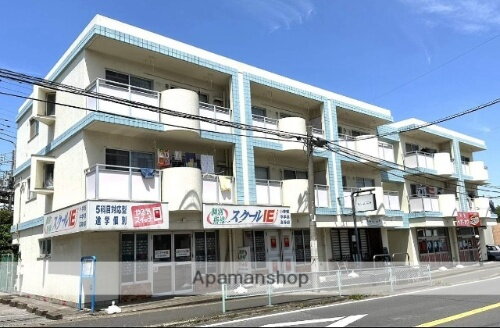 高山ハイツ 3階建