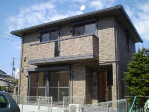 千葉県千葉市稲毛区長沼町 賃貸アパート