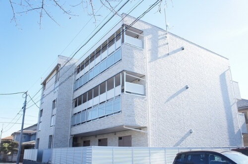 リブリ・クレア