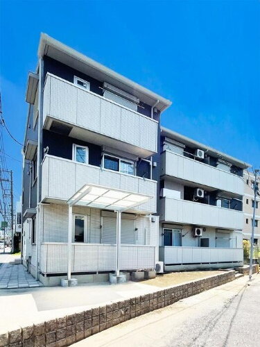 神奈川県横浜市戸塚区平戸町 3階建 築10年9ヶ月