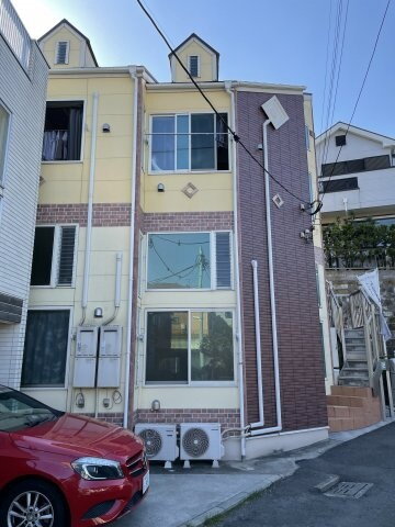 神奈川県横浜市中区打越 2階建 築10年