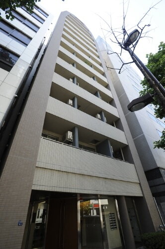 東京都中央区銀座８丁目 14階建 築18年9ヶ月