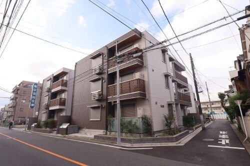 東京都練馬区春日町１丁目 3階建 築2年11ヶ月