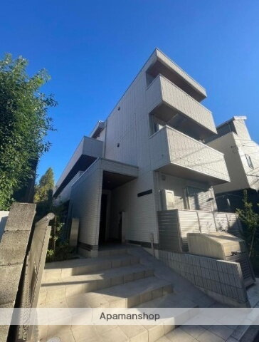 東京都杉並区宮前２丁目 3階建 築2年4ヶ月