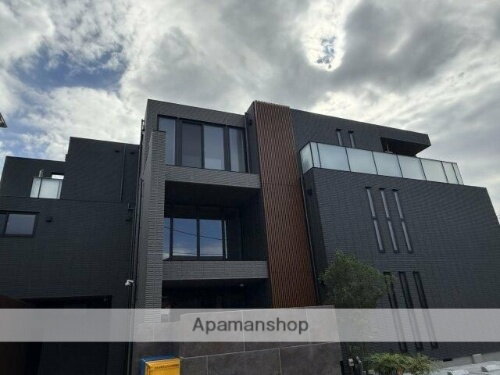 東京都杉並区本天沼３丁目 3階建 