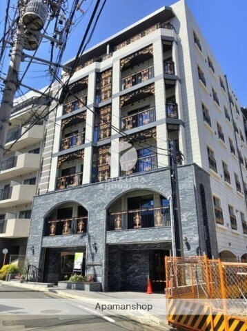 東京都新宿区新小川町 賃貸マンション