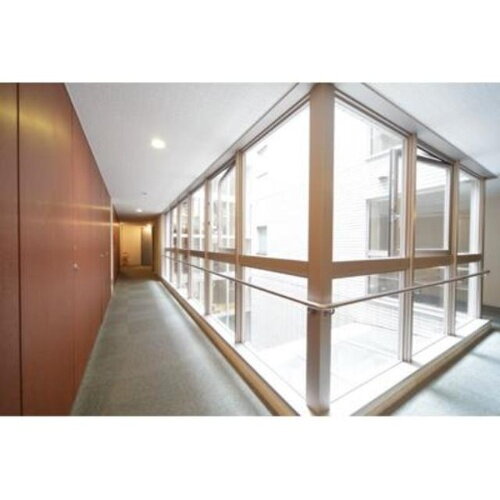 東京都新宿区上落合２丁目 賃貸マンション