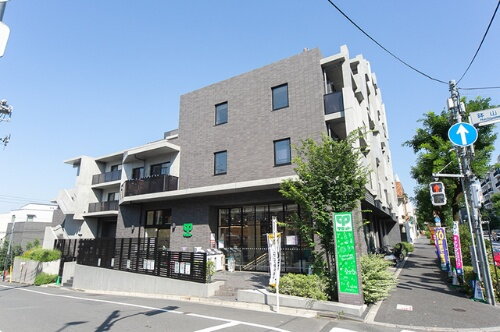 東京都渋谷区鉢山町 賃貸マンション