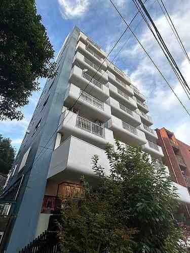 東京都文京区千駄木３丁目 賃貸マンション