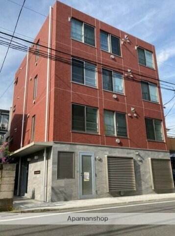 東京都板橋区双葉町 4階建