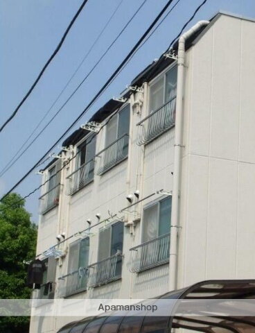 ラインハウス 3階建