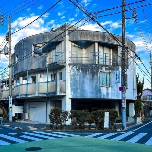 東京都三鷹市新川４丁目 賃貸マンション