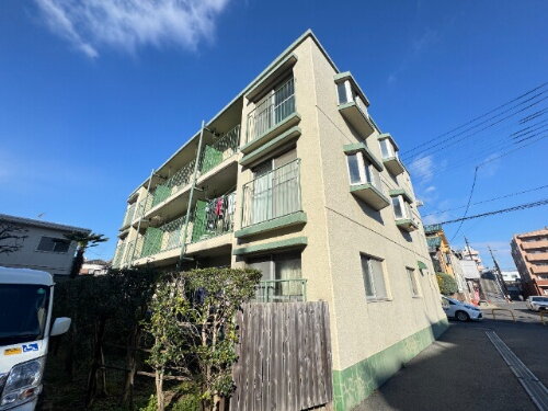 石田ハイツ 3階建