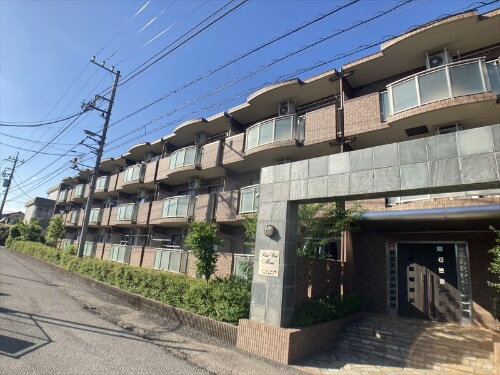 東京都町田市三輪町 3階建 築21年5ヶ月