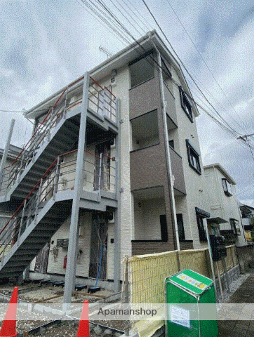 神奈川県座間市相模が丘２丁目 3階建