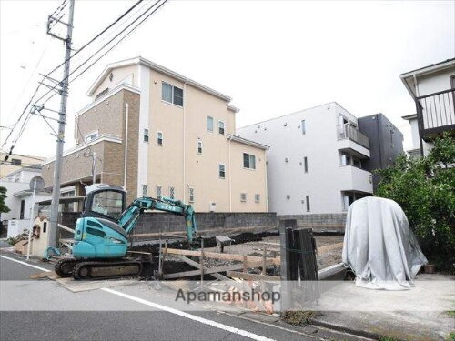 ＣＲＡＳＴＩＮＥ東林間 3階建