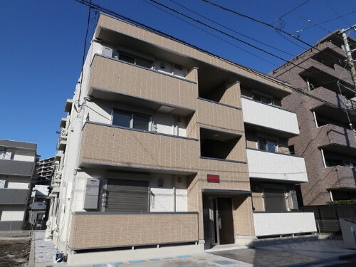 神奈川県相模原市中央区相模原７丁目 3階建 