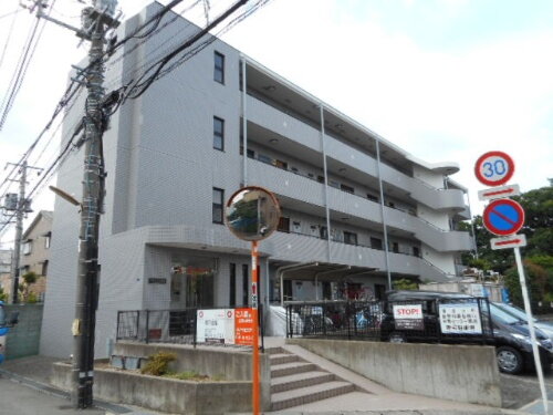 神奈川県川崎市宮前区有馬６丁目 賃貸マンション