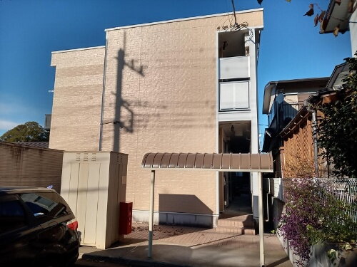 レオパレスサンポウ