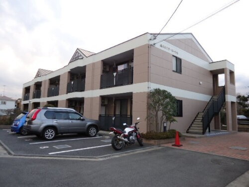 神奈川県茅ヶ崎市円蔵 賃貸アパート