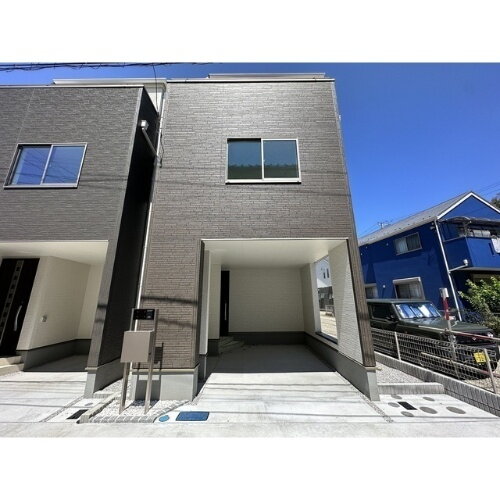 神奈川県横浜市泉区新橋町 賃貸一戸建て