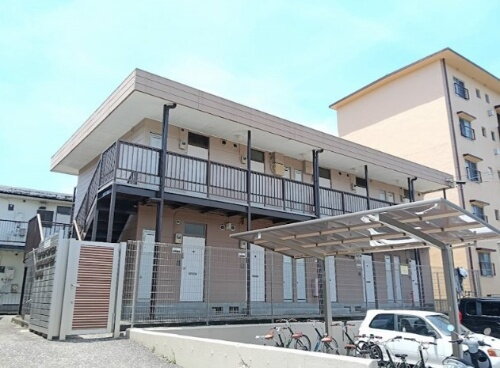 神奈川県横浜市戸塚区下倉田町 築38年10ヶ月 2階建