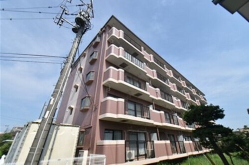 神奈川県伊勢原市石田 5階建 築30年8ヶ月