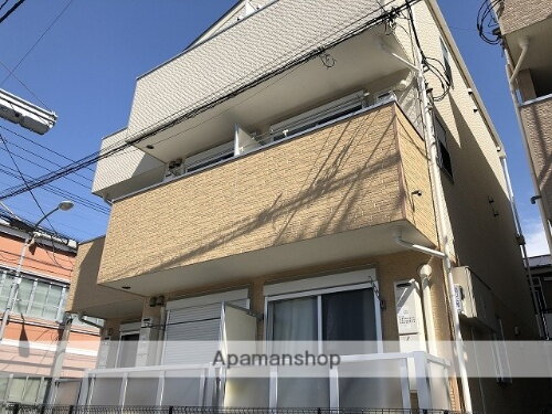 神奈川県横浜市南区永田東２丁目 築8年11ヶ月 3階建