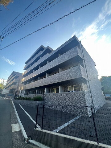 神奈川県横浜市港北区菊名３丁目 5階建 築2年10ヶ月
