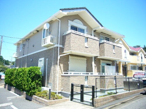 神奈川県横浜市戸塚区深谷町 賃貸アパート