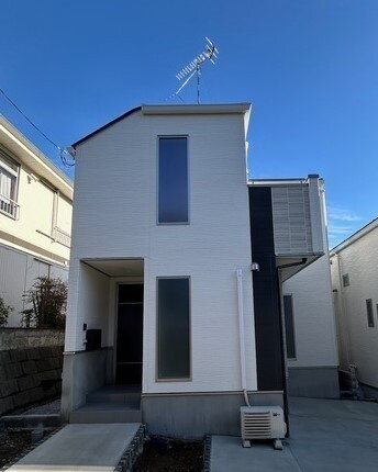 神奈川県横浜市南区永田南２丁目 賃貸一戸建て