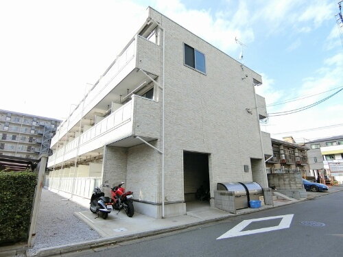 神奈川県川崎市川崎区藤崎３丁目 賃貸マンション