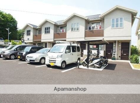 神奈川県藤沢市大庭 2階建