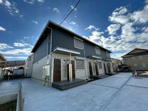 神奈川県藤沢市本鵠沼１丁目 賃貸アパート