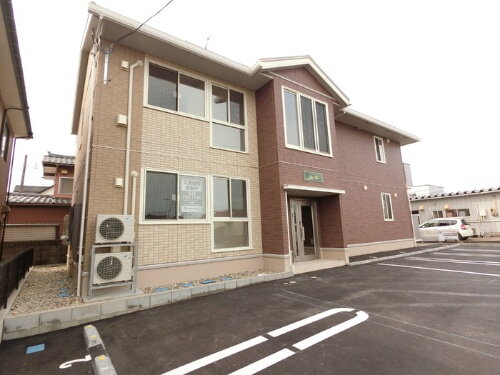 新潟県新潟市西区平島 2階建 築7年4ヶ月
