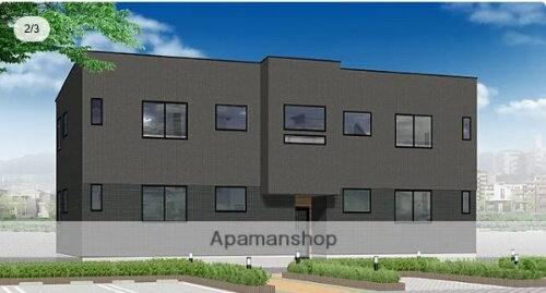 富山県富山市四ツ葉町 2階建 