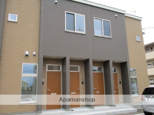 富山県富山市婦中町下轡田 築9年10ヶ月 2階建