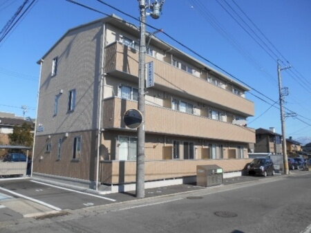 カサ・デ・サチ　Ⅲ 3階建