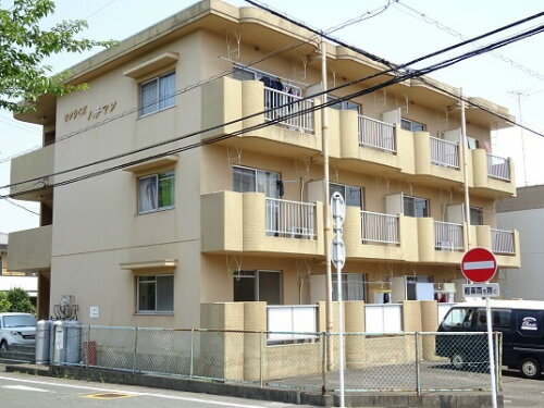 静岡県掛川市下俣南２丁目 賃貸マンション