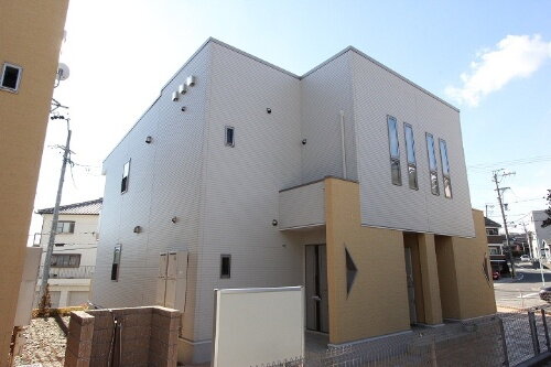 愛知県名古屋市名東区西里町５丁目 賃貸アパート