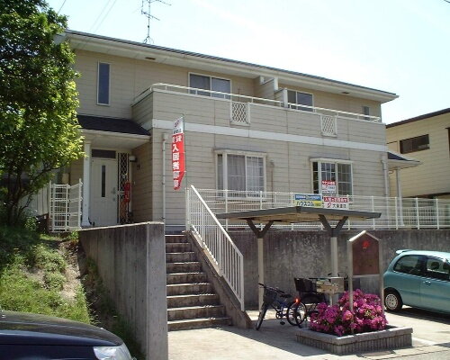 愛知県名古屋市名東区極楽２丁目 賃貸アパート