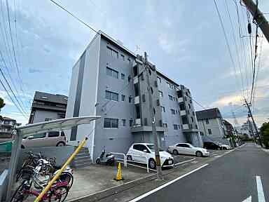 愛知県名古屋市名東区上社４丁目 賃貸マンション