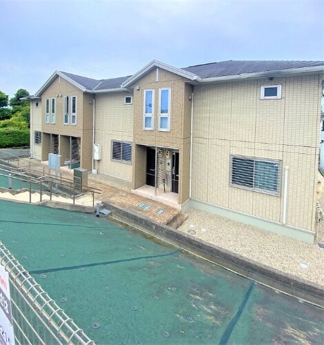 愛知県西尾市住崎町出崎 2階建 築12年10ヶ月