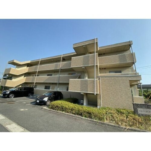 愛知県常滑市新田町１丁目 賃貸マンション