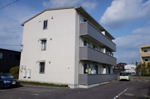 愛知県長久手市片平２丁目 賃貸アパート