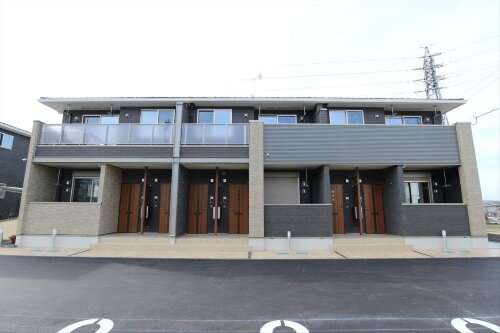 三重県名張市蔵持町原出 賃貸アパート