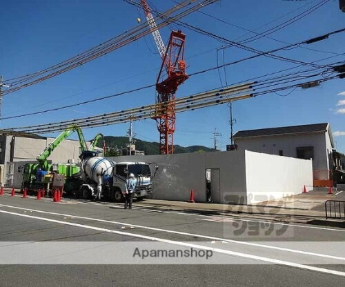 サンクチュアリ山科三条 6階建