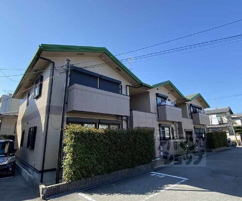 京都府長岡京市下海印寺北条 賃貸アパート