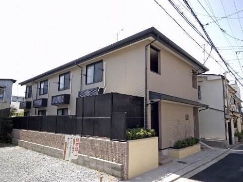 京都府京都市上京区一条通御前通西入大東町 賃貸アパート